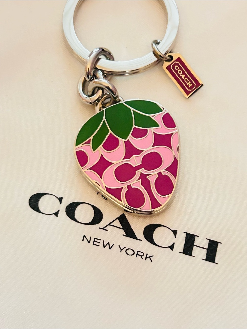 NWOT Coach Purple Heart Keychain/ Bag Charm - Picture 2 of 13